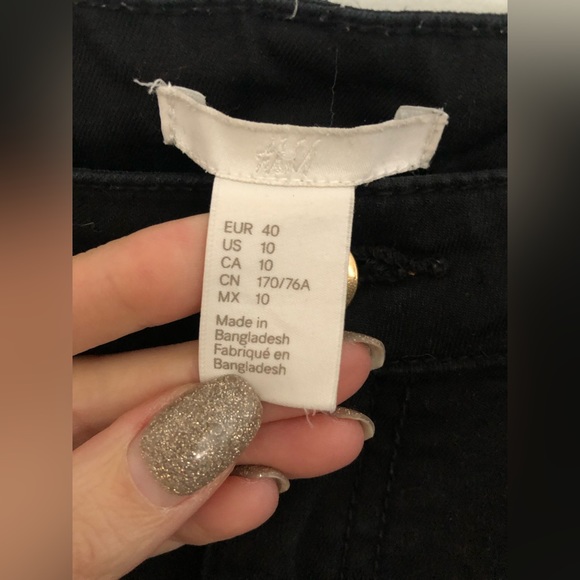 H&M jet black jeans pants - Picture 2 of 5